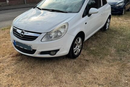 Opel Corsa 237.126 km 800 &euro; Hückelhoven 41836