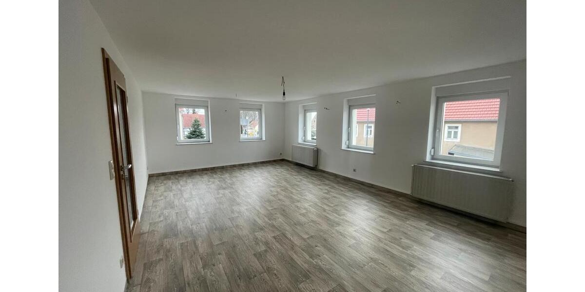 Terrassenwohnung Weinböhla - 3.5 Zimmer, 109 m&sup2;, 1.035&euro; | Angebot:26665619