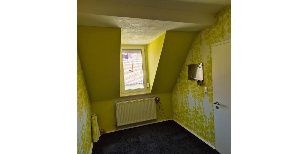 Dachgeschoßwohnung Ansbach - 4 Zimmer, 212.000&euro; | Angebot:21485713