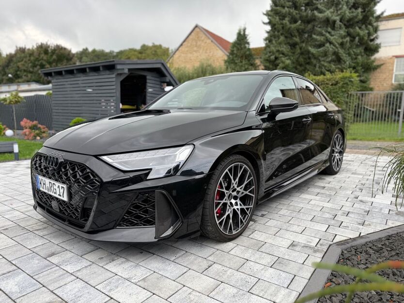 Audi RS3 5.560 km 65.500 € Staudernheim 55568