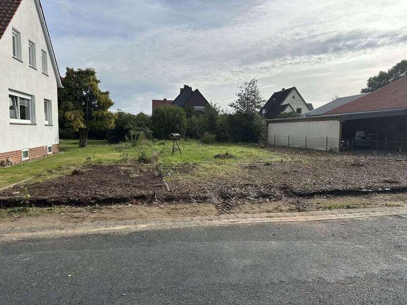 Grundstück zu verkaufen in Flöthe 56.000 € 400 m²