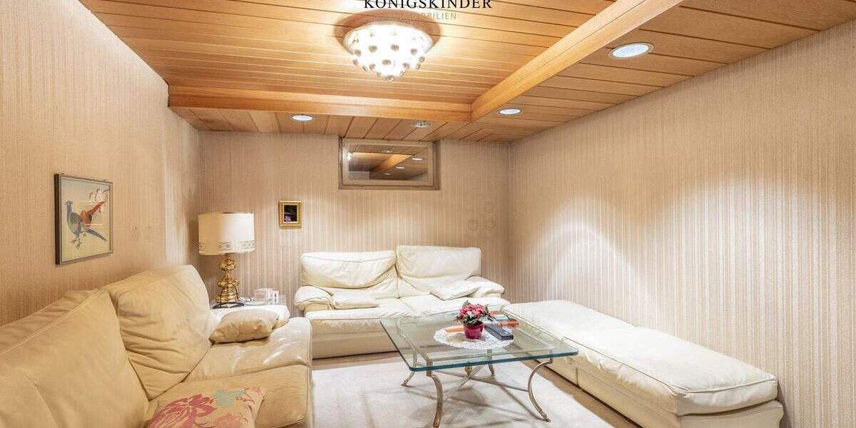 Einfamilienhaus Wernau - 8 Zimmer, 255 m&sup2;, 790.000&euro; | Angebot:25210817