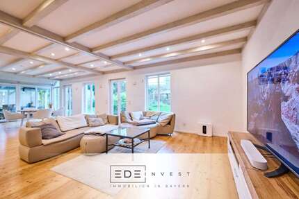 Haus zum Kaufen in Markt Indersdorf 1.097.000 € 230 m² 8.5 zimmer