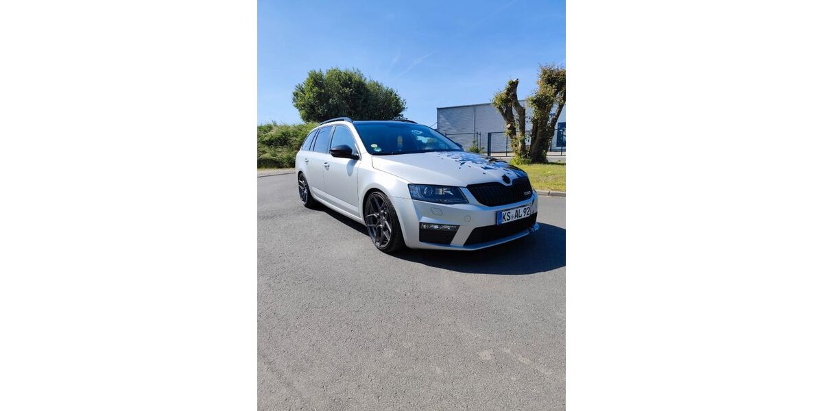 Skoda Octavia 226.000 km 9.999 &euro; Schauenburg 34270
