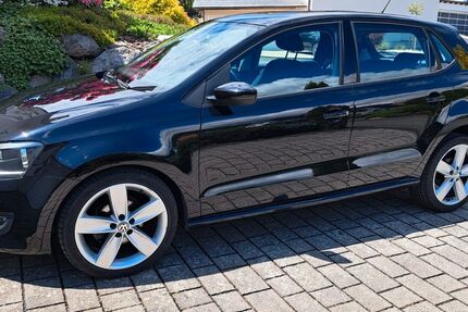 VW Polo 100.000 km 5.900 &euro; Mittenaar 35756