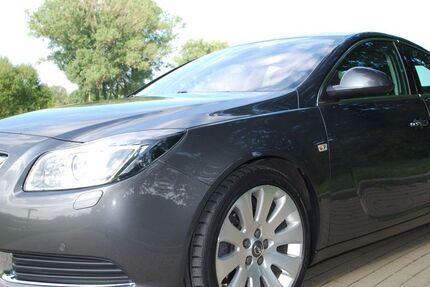 Opel Insignia 329.450 km 4.300 &euro; Zittau 02763