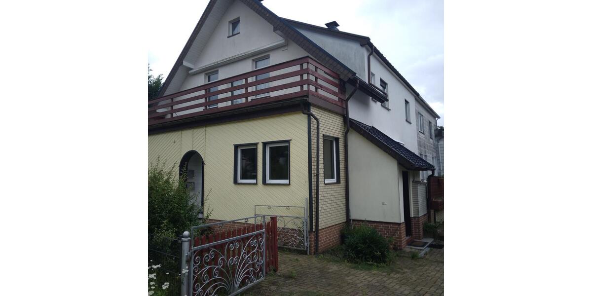 Doppelhaushälfte Bad Sachsa - 9 Zimmer, 180 m&sup2;, 129.000&euro; | Angebot:27091016