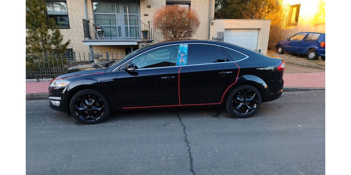 Ford Mondeo 155.000 km 5.900 &euro; Garbsen 30826