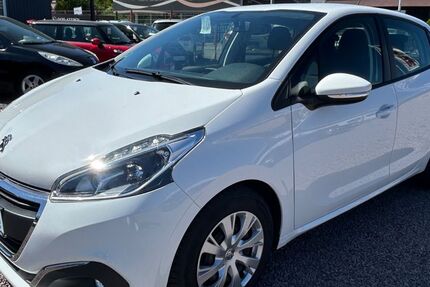 Peugeot 208 83.480 km 7.990 &euro; Saarlouis 66740