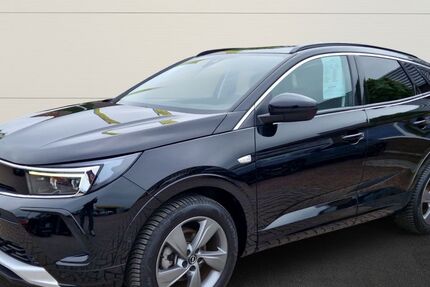 Opel Grandland (X) 35.307 km 21.875 &euro; Gnarrenburg 27442