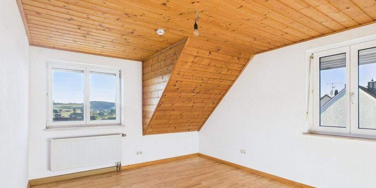 Etagenwohnung Stegaurach / Debring Debring - 3 Zimmer, 67 m&sup2;, 140.000&euro; | Angebot:25741934