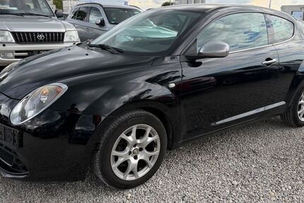 Alfa Romeo MiTo 112.000 km 2.999 &euro; München 81829