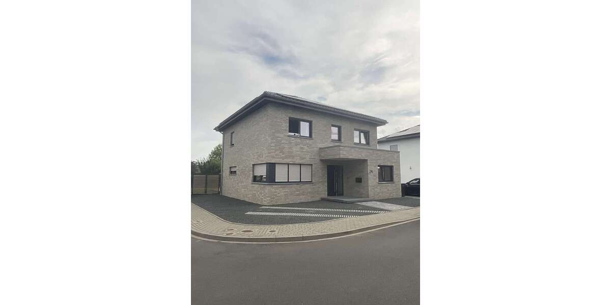 Einfamilienhaus Gangelt-Breberen Breberen - 5 Zimmer, 150 m&sup2;, 1.800&euro; | Angebot:26982745