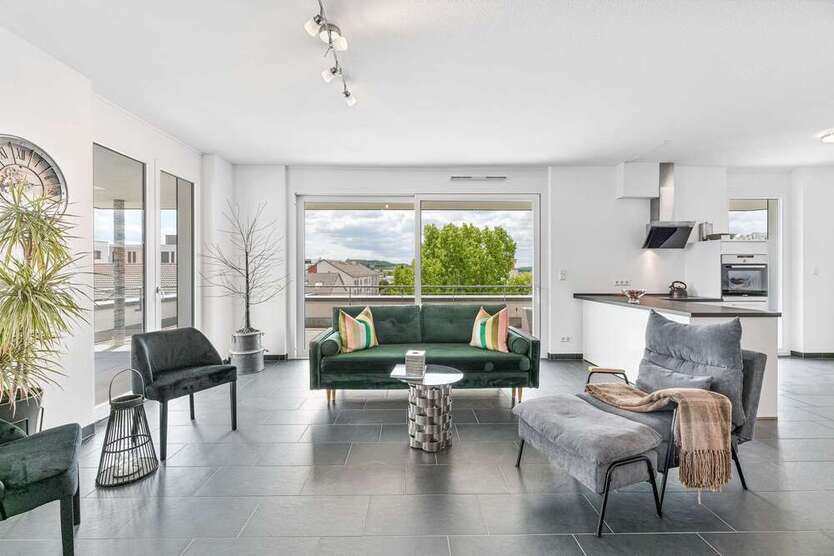 Wohnung zum Kaufen in Böblingen 825.000 € 139 m²