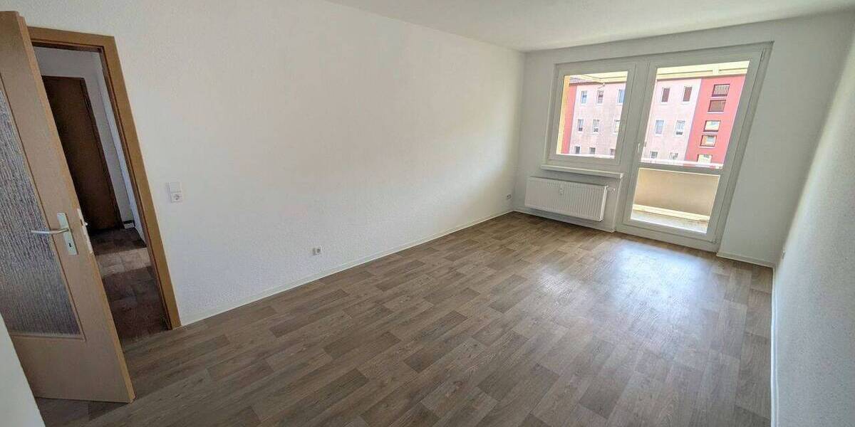 Etagenwohnung Limbach-Oberfrohna Oberfrohna - 3 Zimmer, 60 m&sup2;, 408&euro; | Angebot:26868301