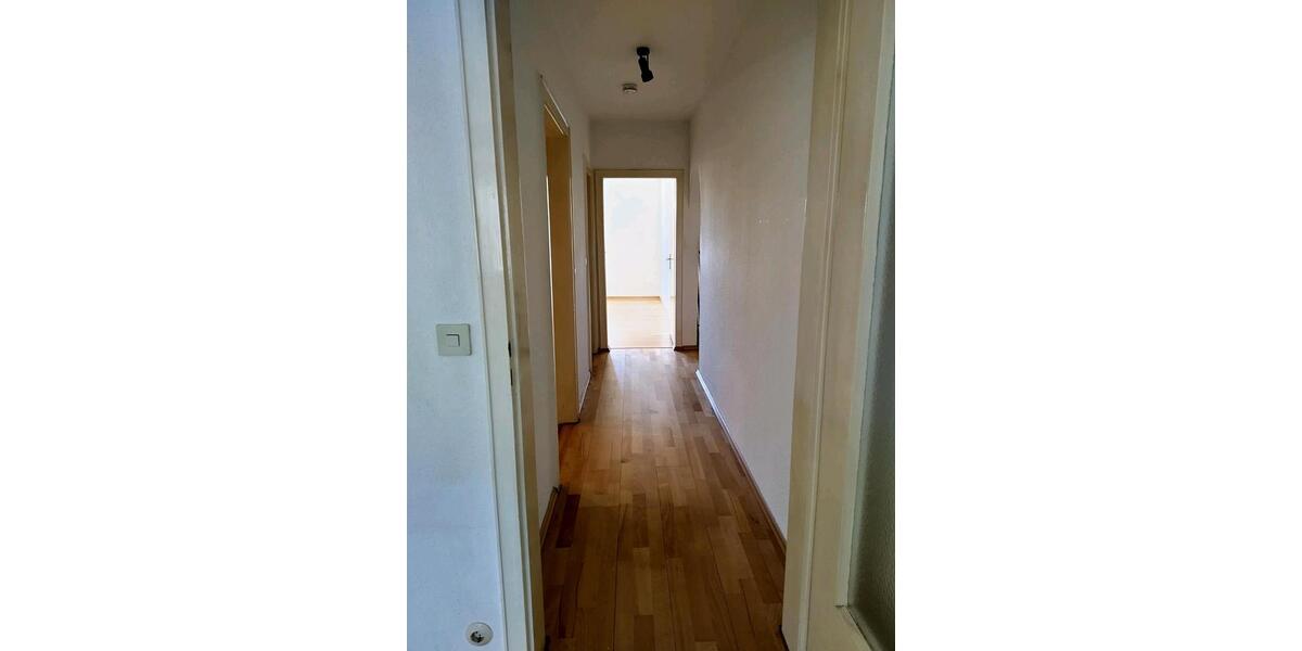 Etagenwohnung Erlangen Am Anger - 3 Zimmer, 81 m&sup2;, 350.000&euro; | Angebot:26415835