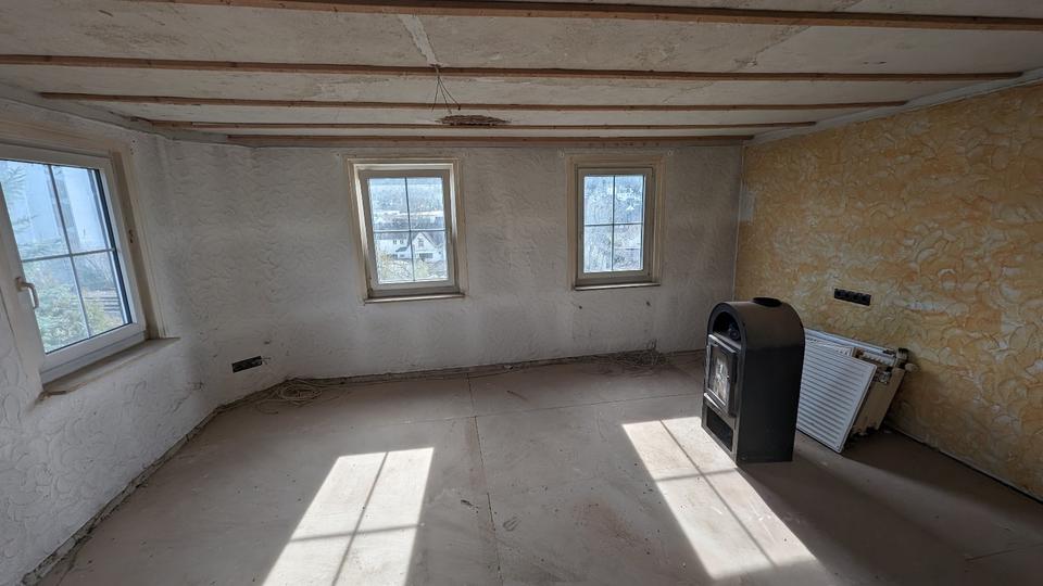 Doppelhaushälfte Lorch - 10 Zimmer, 130 m&sup2;, 179.000&euro; | Angebot:26035772