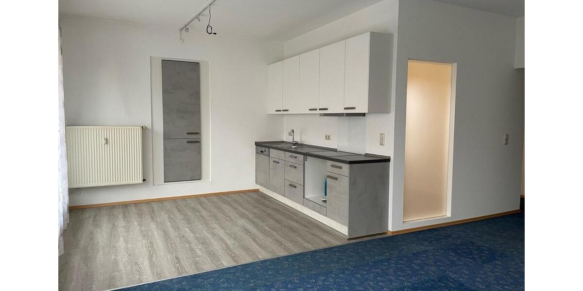 Mehrfamilienhaus, Wohnhaus Zeitlofs - 10 Zimmer, 260 m&sup2;, 265.000&euro; | Angebot:27069359