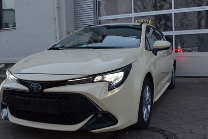 Toyota Corolla 63.000 km 29.490 &euro; München 81249