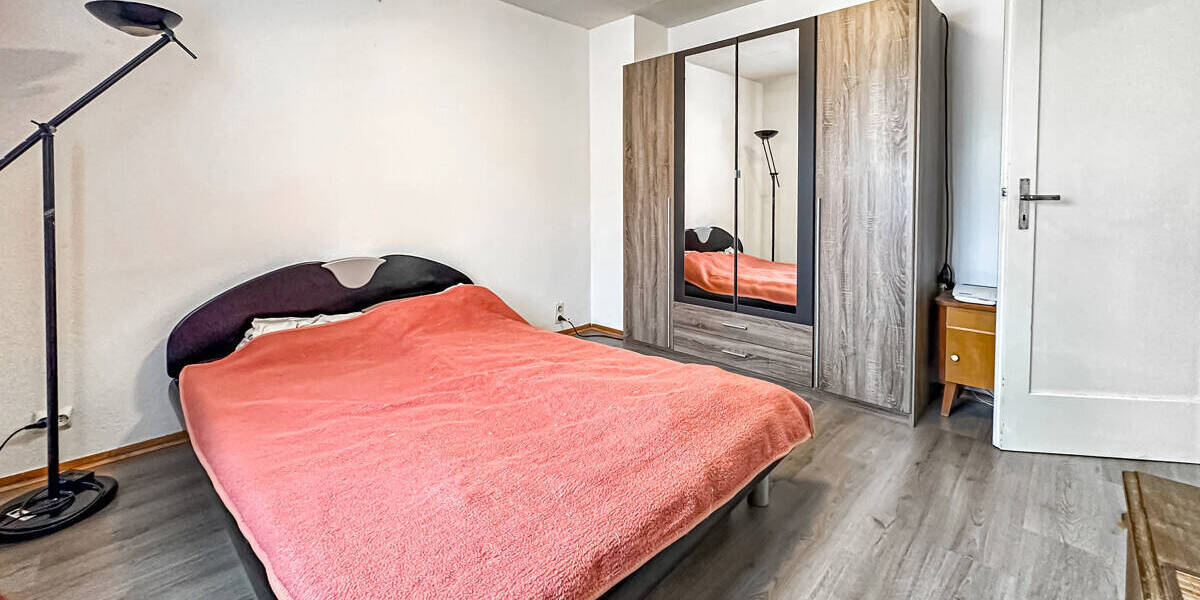 Reihenmittelhaus Offenburg Weststadt - 4 Zimmer, 95 m&sup2;, 199.000&euro; | Angebot:25694417