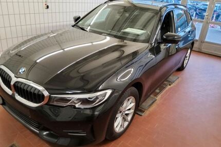BMW 320 133.402 km 22.699 &euro; Harxheim 55296