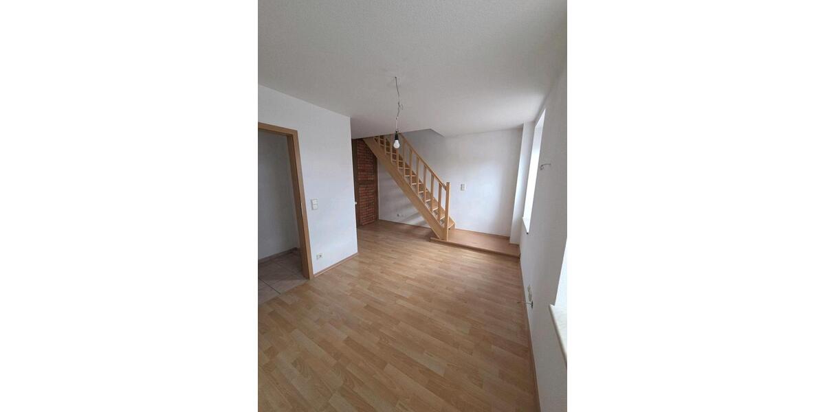 Maisonettenwohnung Oebisfelde-Weferlingen Döhren - 345 Zimmer, 55 m&sup2;, 450&euro; | Angebot:26302531