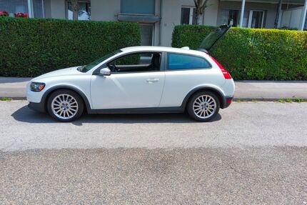 Volvo C30