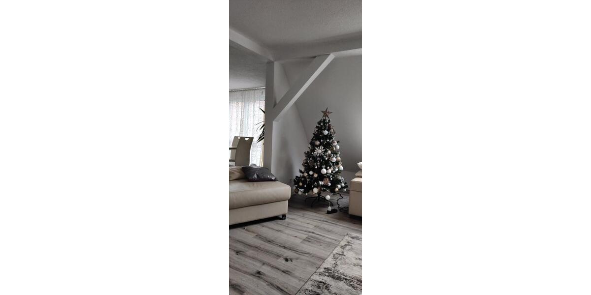 Wohn - und Geschäftshaus in Trossingen Zentrumnah zu verkaufen 8 zimmer