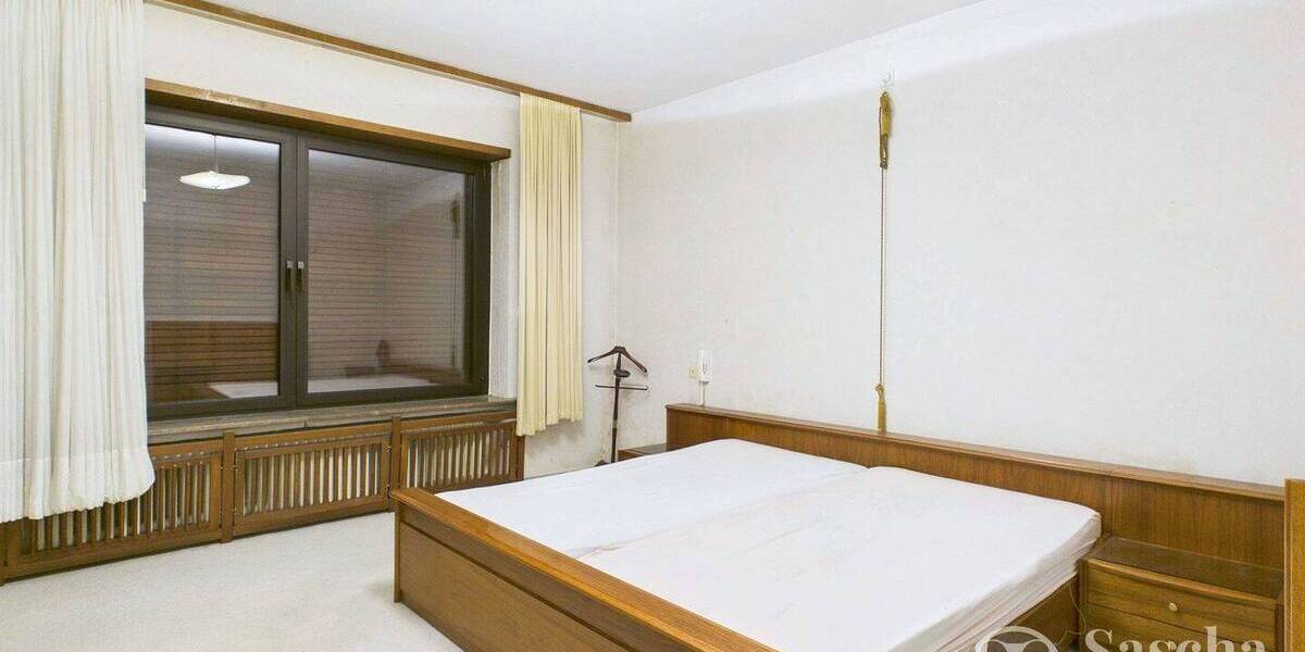 Wohnen mit Weitblick - Großzügiges Anwesen auf weitläufigem Grundstück in Elversberg - Einfamilienhaus Spiesen-Elversberg Spiesen | Angebot:26930946