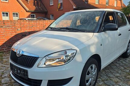 Skoda Fabia 18.000 km 6.890 &euro; Bardowick 21357