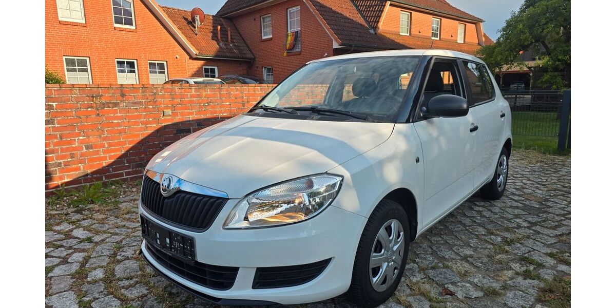 Skoda Fabia 18.000 km 6.890 &euro; Bardowick 21357