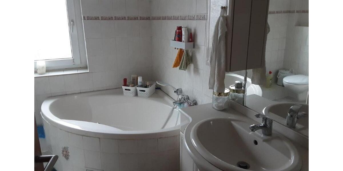 Reihenhaus Osterburg (Altmark) - 5 Zimmer, 90 m&sup2;, 125.000&euro; | Angebot:27023062