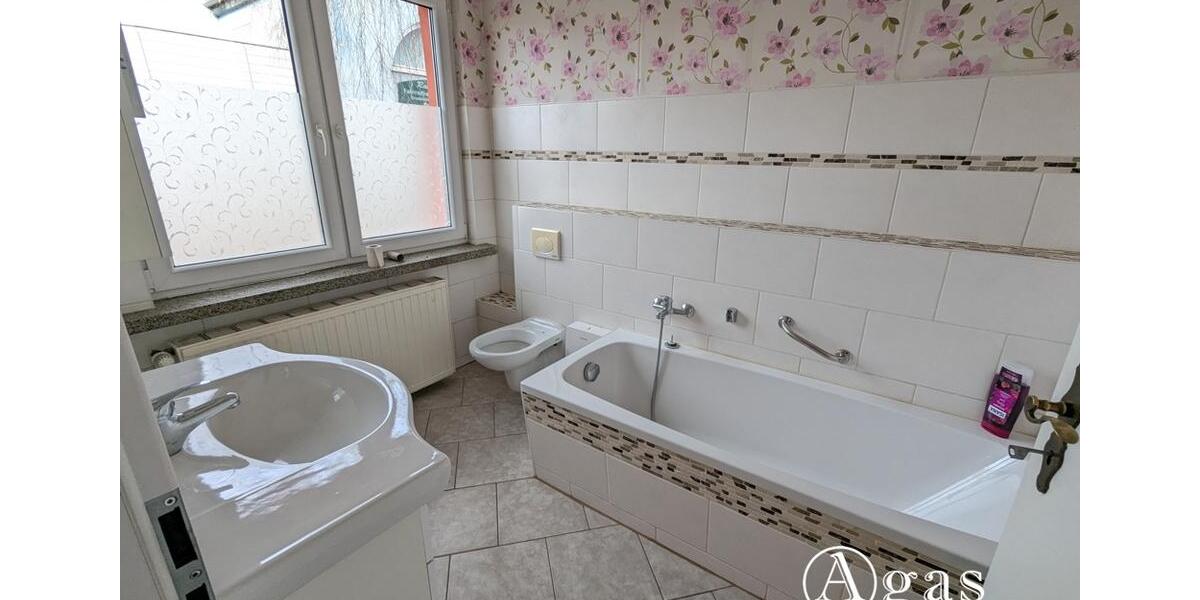 Erdgeschoßwohnung Zehdenick - 2 Zimmer, 63 m&sup2;, 620&euro; | Angebot:24867623