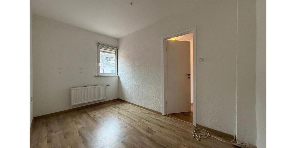 Einfamilienhaus Trier Nord - 4 Zimmer, 90 m&sup2;, 1.200&euro; | Angebot:26085360