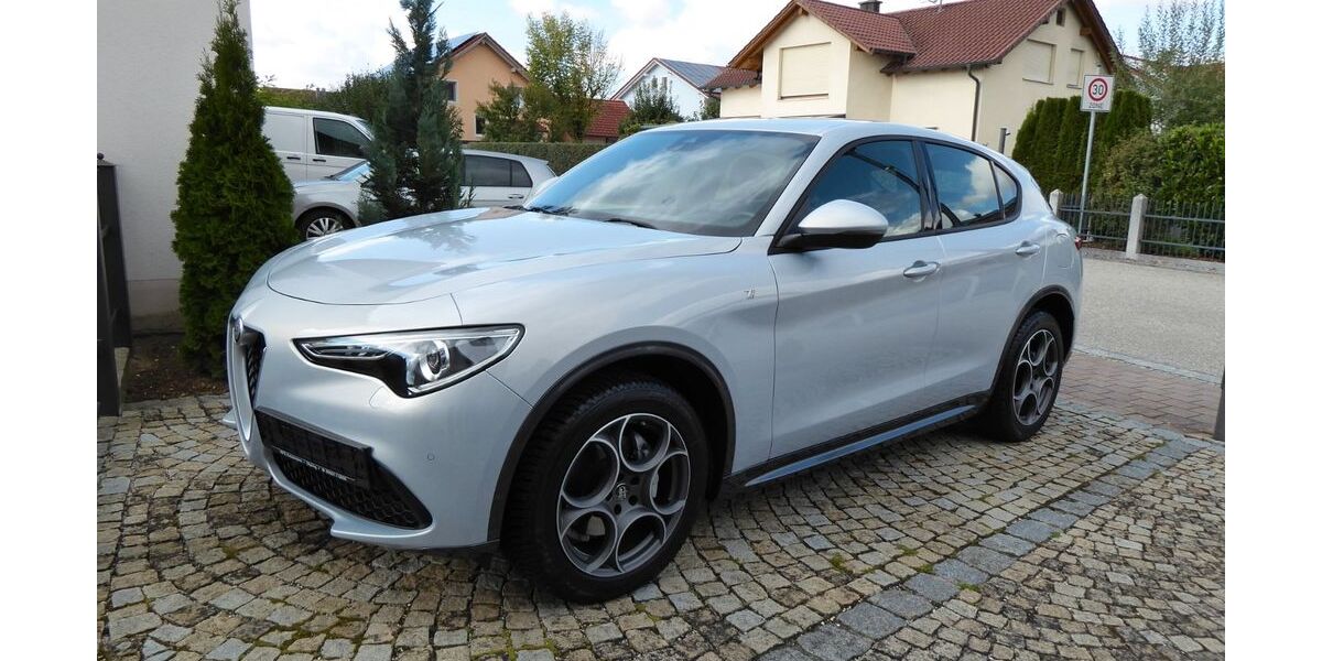 Alfa Romeo Stelvio 23.800 km 32.950 &euro; Otzing 94563