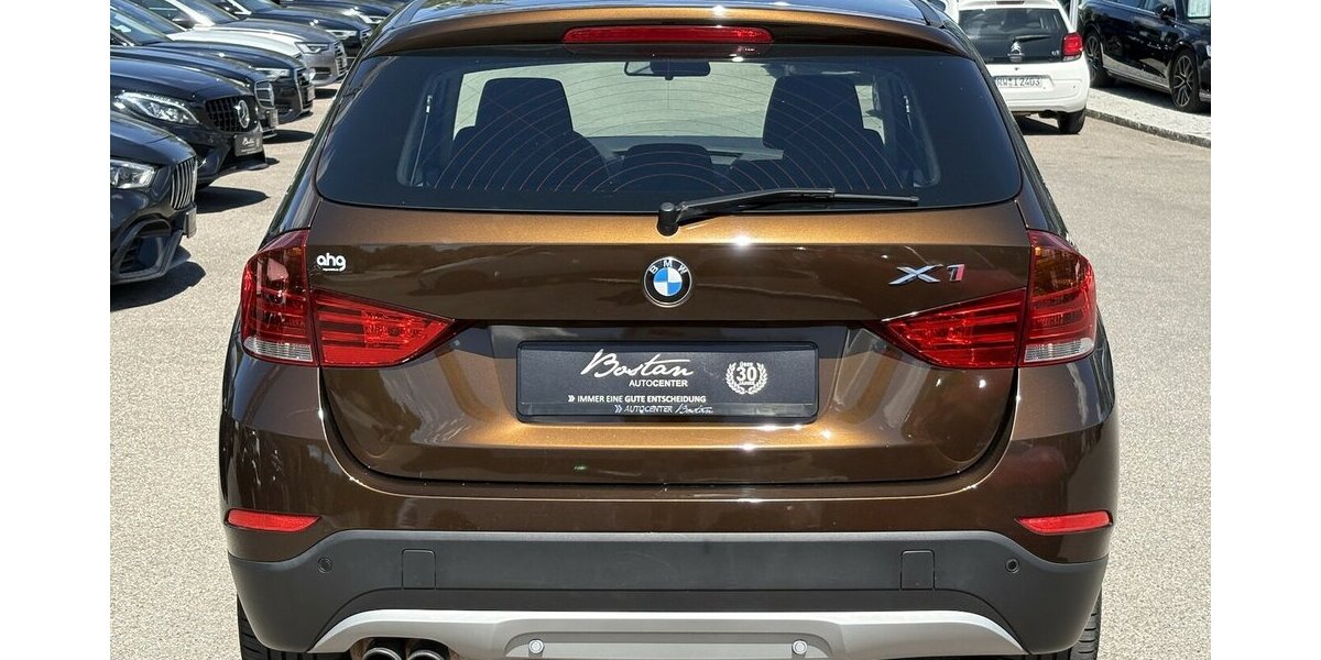 BMW X1 xDrive 20 i SITZHEIZUNG/LENKHZ/PDC/ISO-FIX 79.601 km 12.900 &euro; Villingen-Schwenningen 78054