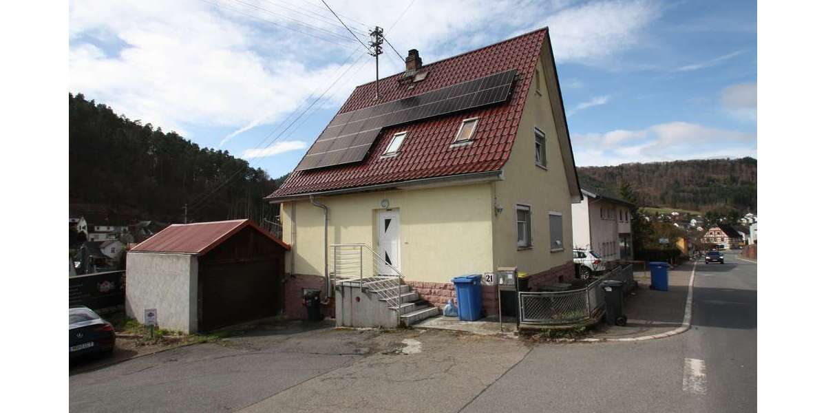 Einfamilienhaus Walldürn - 4 Zimmer, 130 m&sup2;, 145.000&euro; | Angebot:26855372