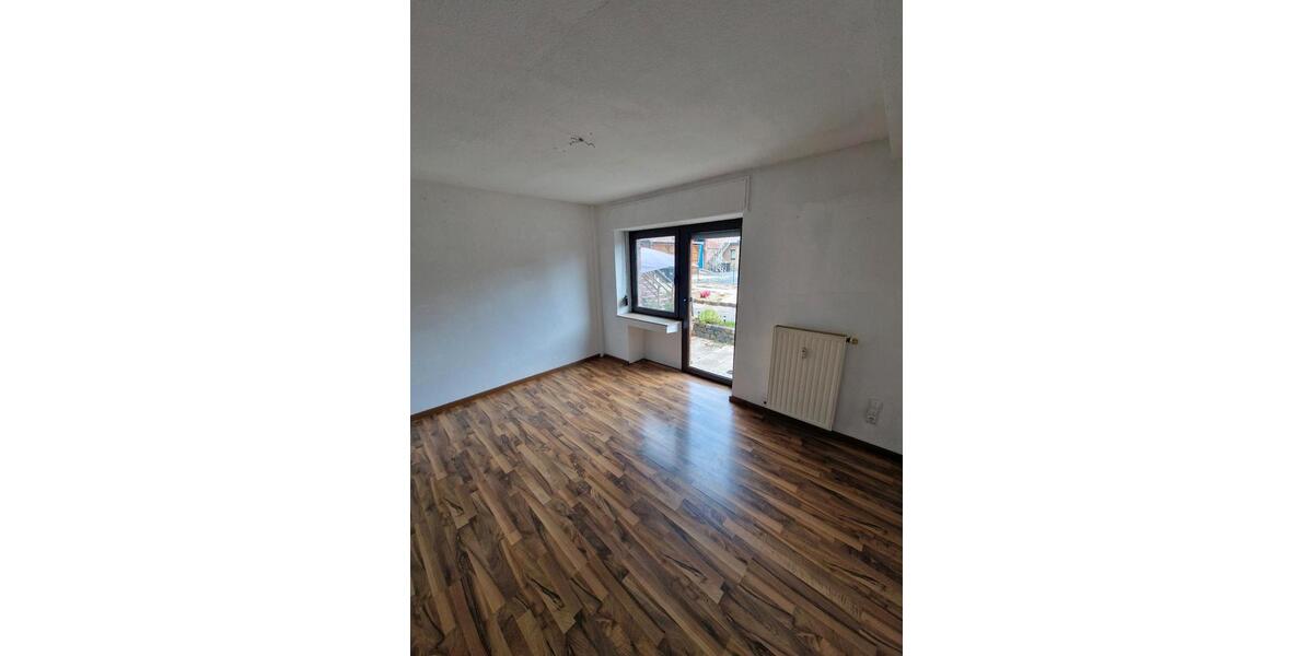 Erdgeschoßwohnung Niederzier - 5 Zimmer, 95 m&sup2;, 215.000&euro; | Angebot:26022936