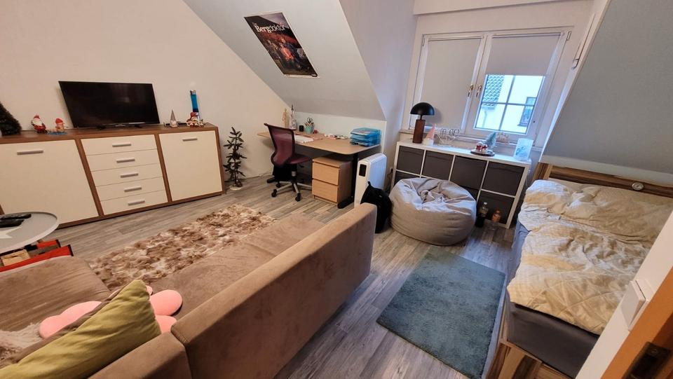 Einfamilienhaus Bad Lausick - 4 Zimmer, 143 m&sup2;, 1.400&euro; | Angebot:26091223