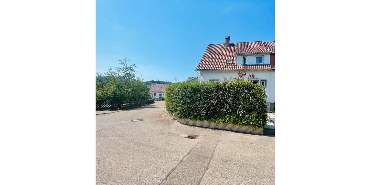 Doppelhaushälfte Gaildorf - 5.5 Zimmer, 120 m&sup2;, 360.000&euro; | Angebot:27000087