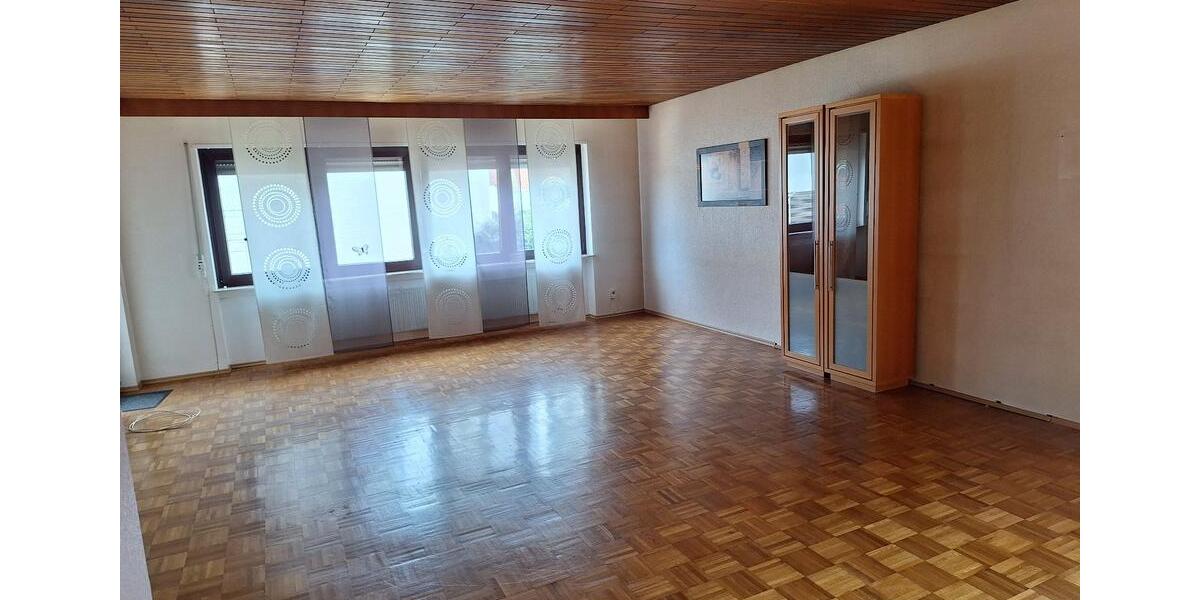 Mehrfamilienhaus, Wohnhaus Mehlingen - 8 Zimmer, 248 m&sup2;, 425.000&euro; | Angebot:27247058