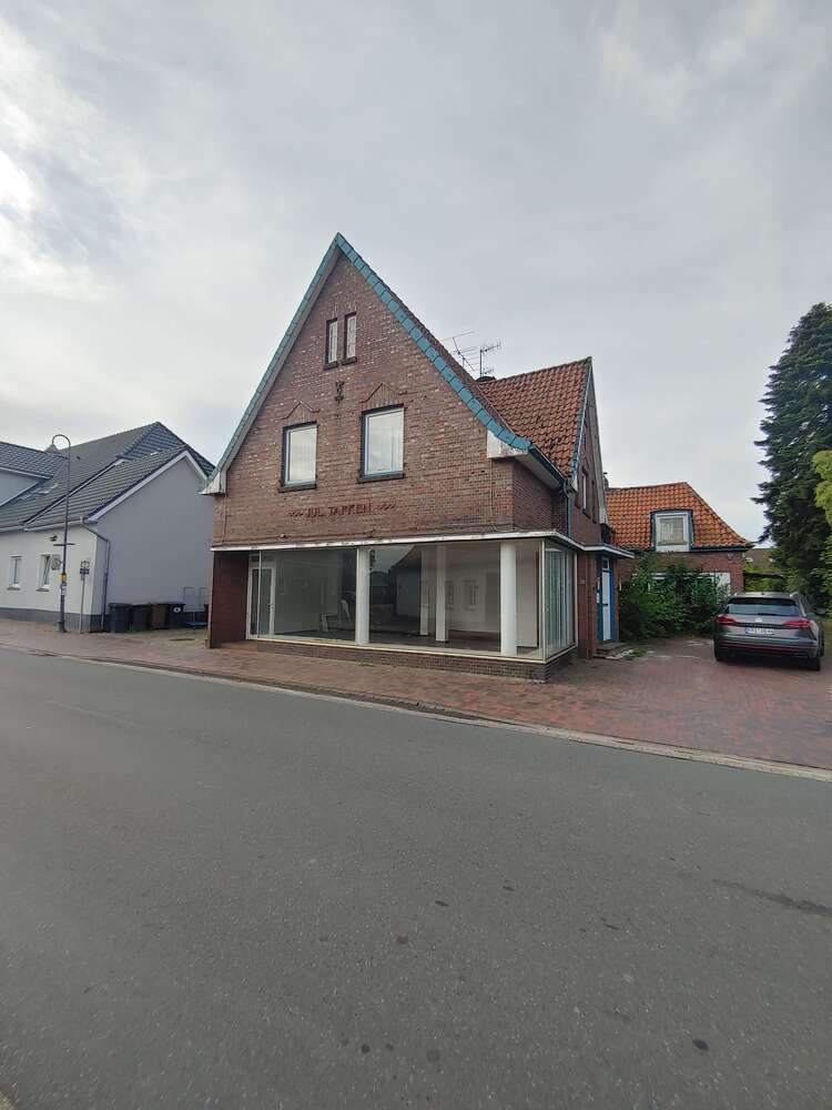 Büro in Bockhorn 148.000 € 220 m²