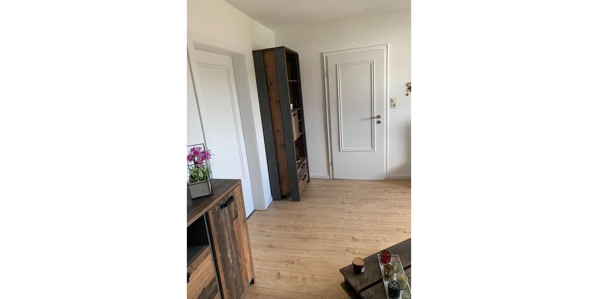 Dachgeschoßwohnung Petersberg - 2 Zimmer, 61 m&sup2;, 600&euro; | Angebot:26287927