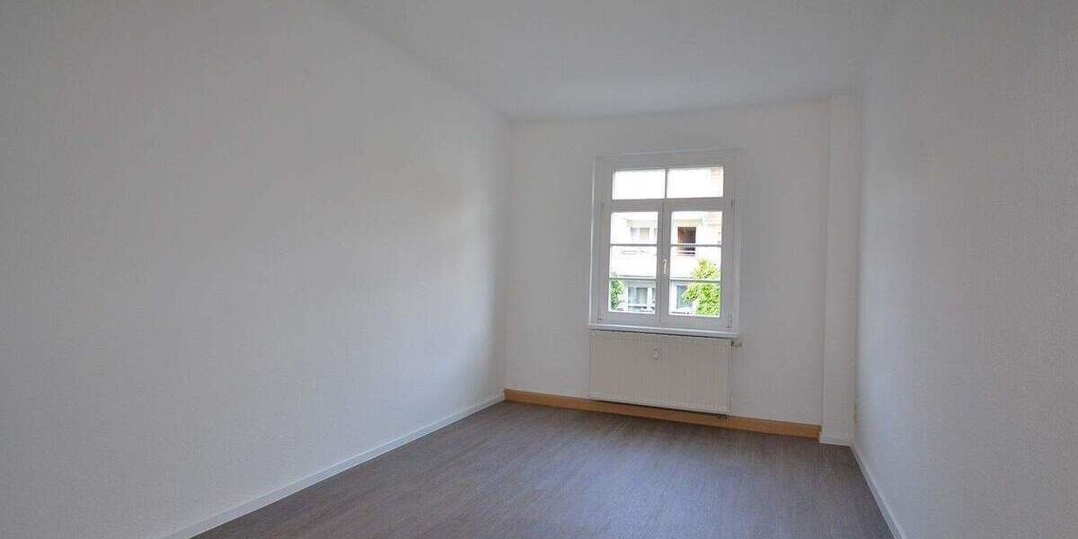 Etagenwohnung Dresden Leuben - 2 Zimmer, 60 m&sup2;, 466&euro; | Angebot:26346030