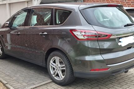 Ford S-Max 130.000 km 12.500 &euro; Leichlingen 42799