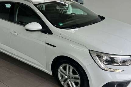 Renault Megane 100.000 km 8.990 &euro; Braunschweig 38116