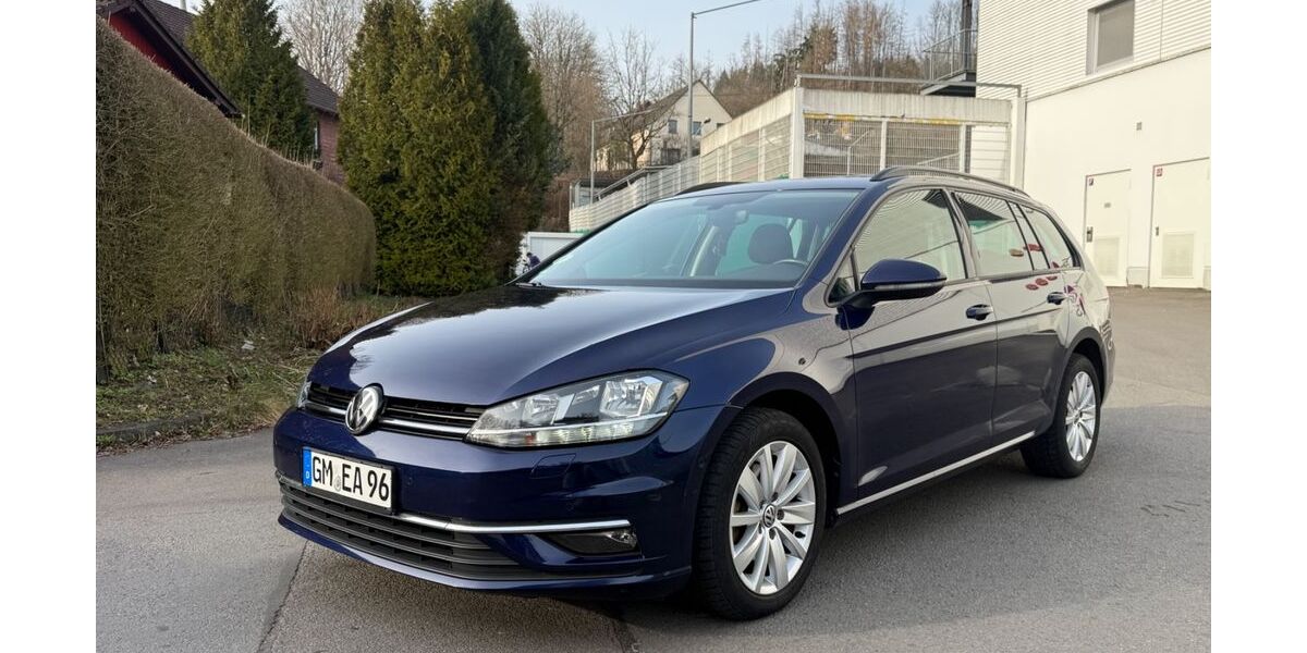 VW Golf 136.751 km 11.990 &euro; Gummersbach 51647