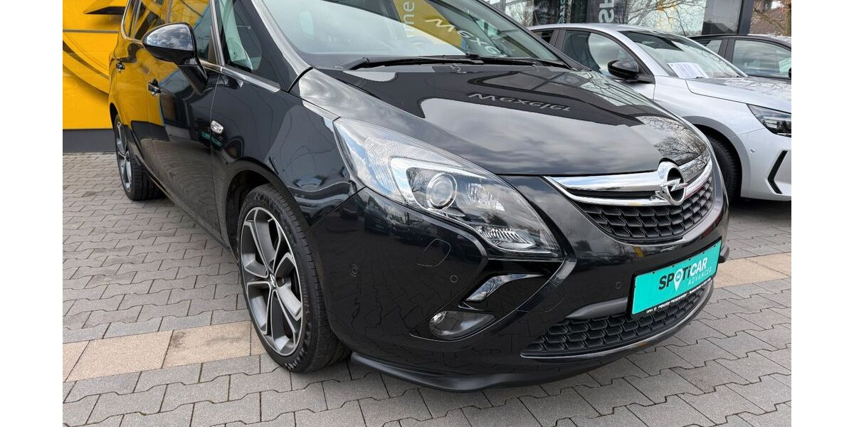 Opel Zafira 88.000 km 15.880 &euro; Bornheim 53332