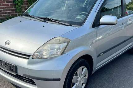 Daihatsu Sirion 150.000 km 2.300 &euro; Köln 50739
