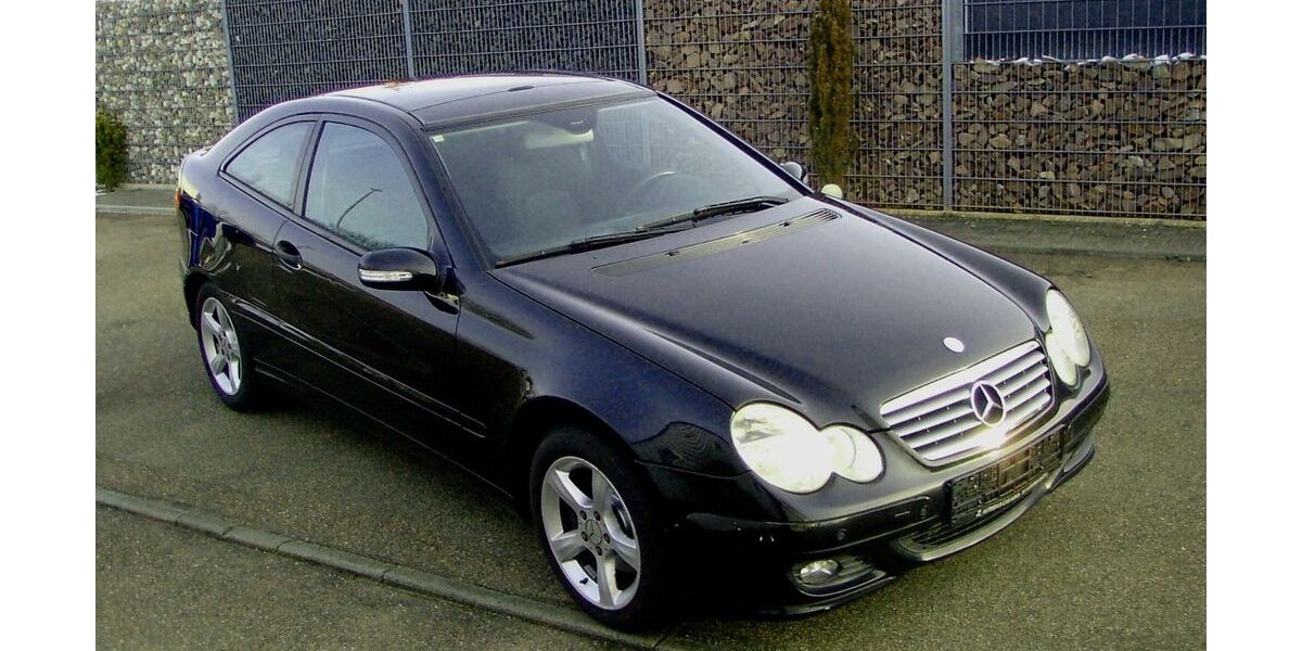 Mercedes-Benz CL 220 195.000 km 5.800 € Heuchlingen 73572